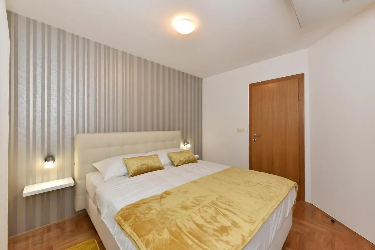 Apartment Villa Gravic 1 Zadar Croatia